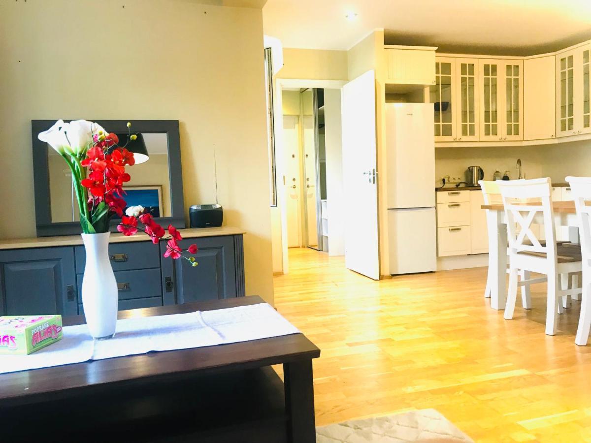 Cozy City Penthouse Apartment, Free Parking Tallinn Eksteriør billede